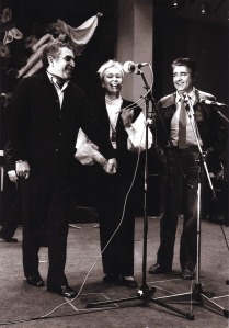 Con Gabriel García Márquez en diciembre 1982, en un homenaje al flamante Premio Nobel, en la Casa del Pueblo de Estocolmo